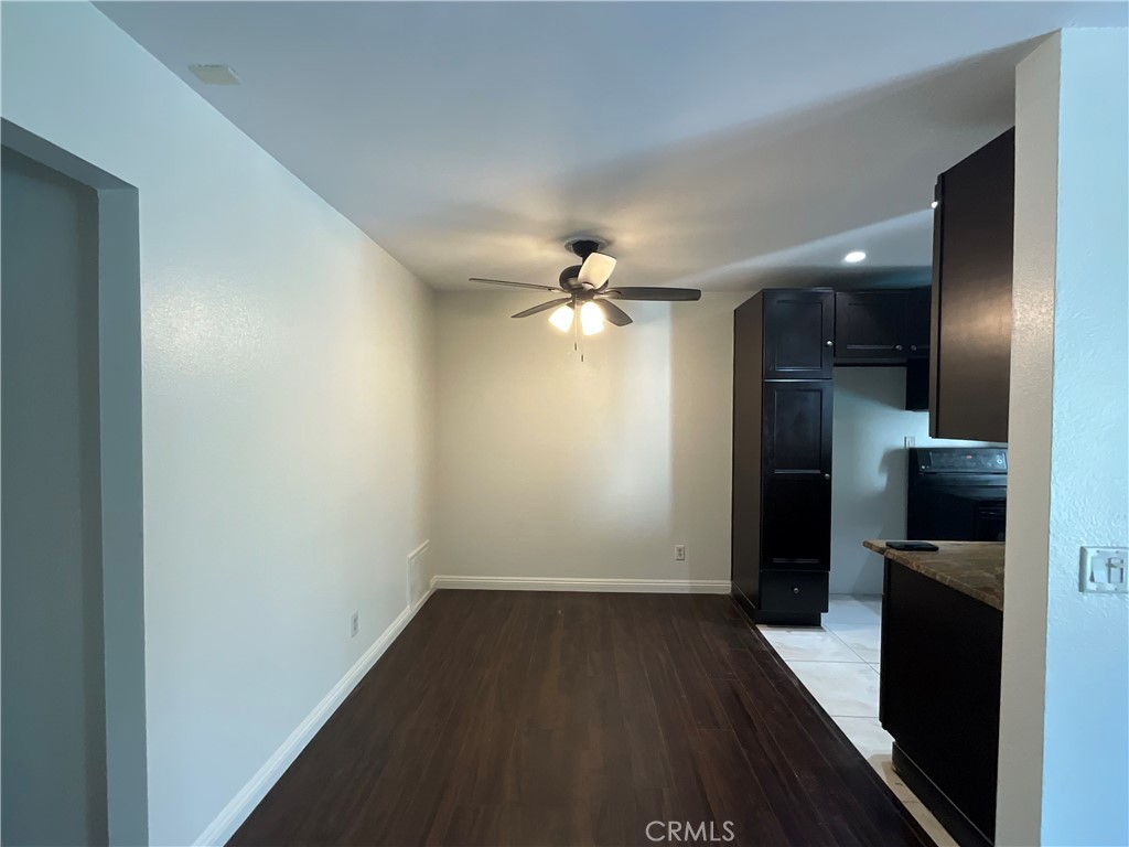 1052 S Idaho 24