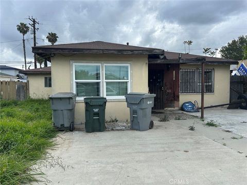 Photo of 11107 Duncan Avenue, Lynwood, CA 90262 (MLS # DW26086096)