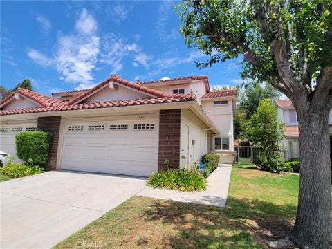 Photo of 19467 Eagle Ridge LN, Los Angeles, CA 91326 (MLS # SR26153162)