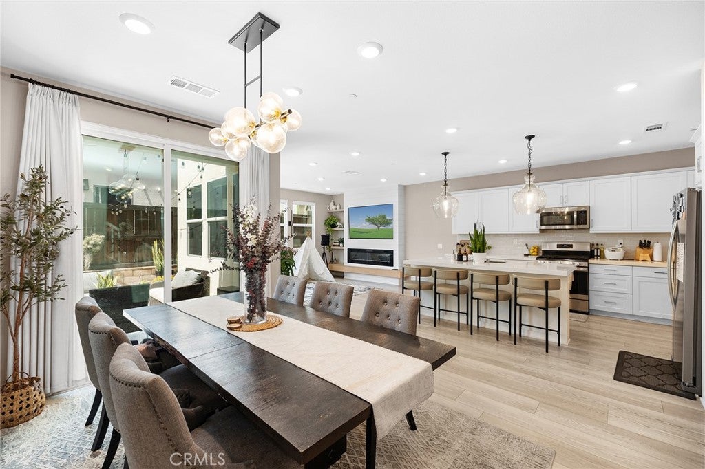 1745 Whitmore