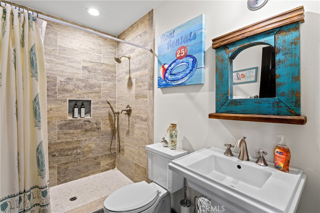 Arrowhead Woods (AWHW) - Residential