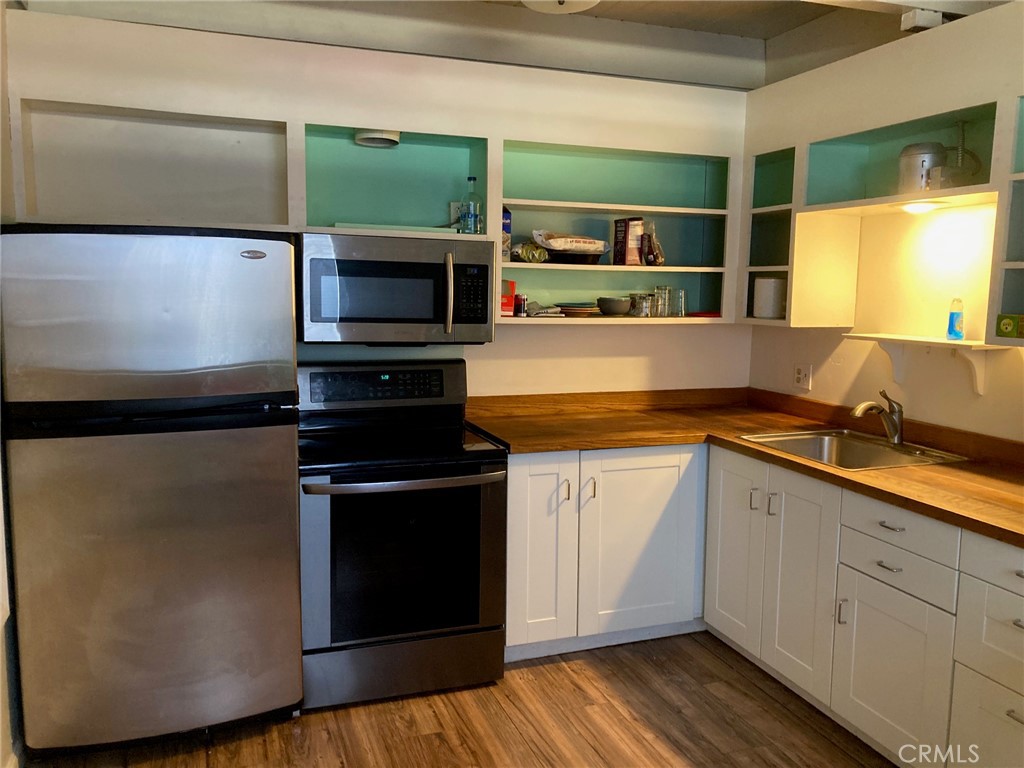 3329 Panorama Drive 30