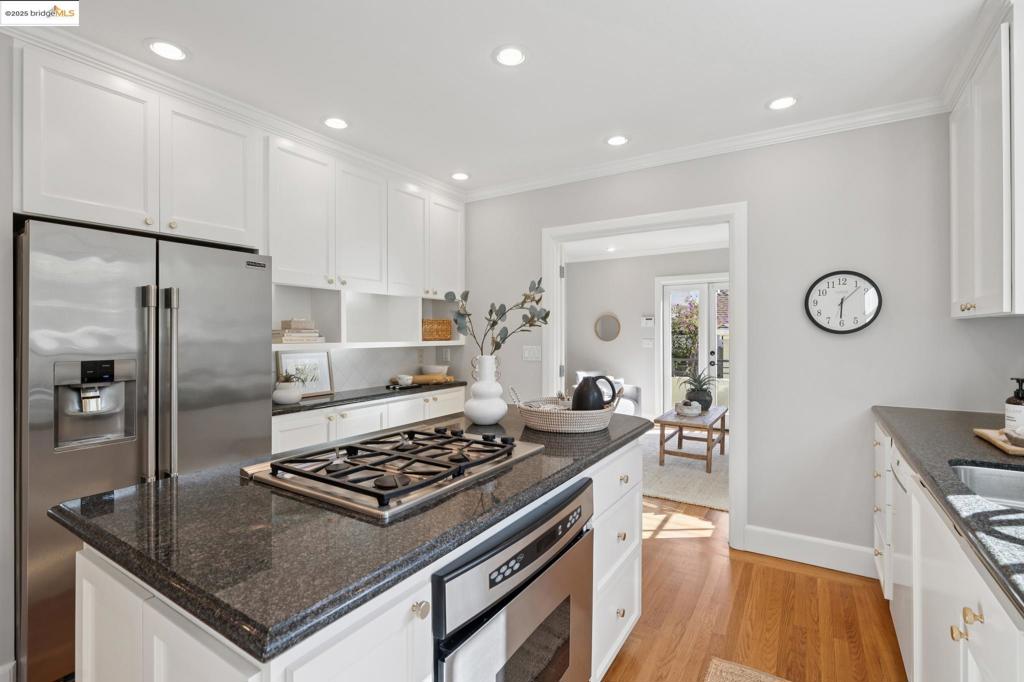 CROCKER HGHLANDS - Residential
