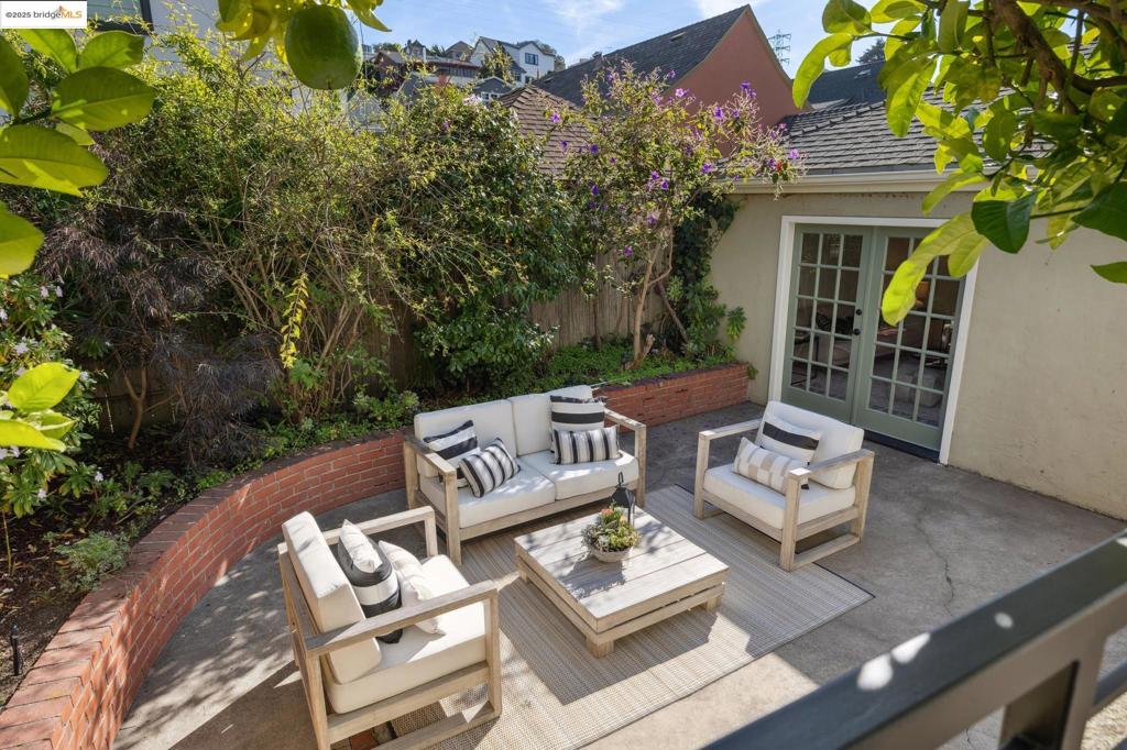 CROCKER HGHLANDS - Residential