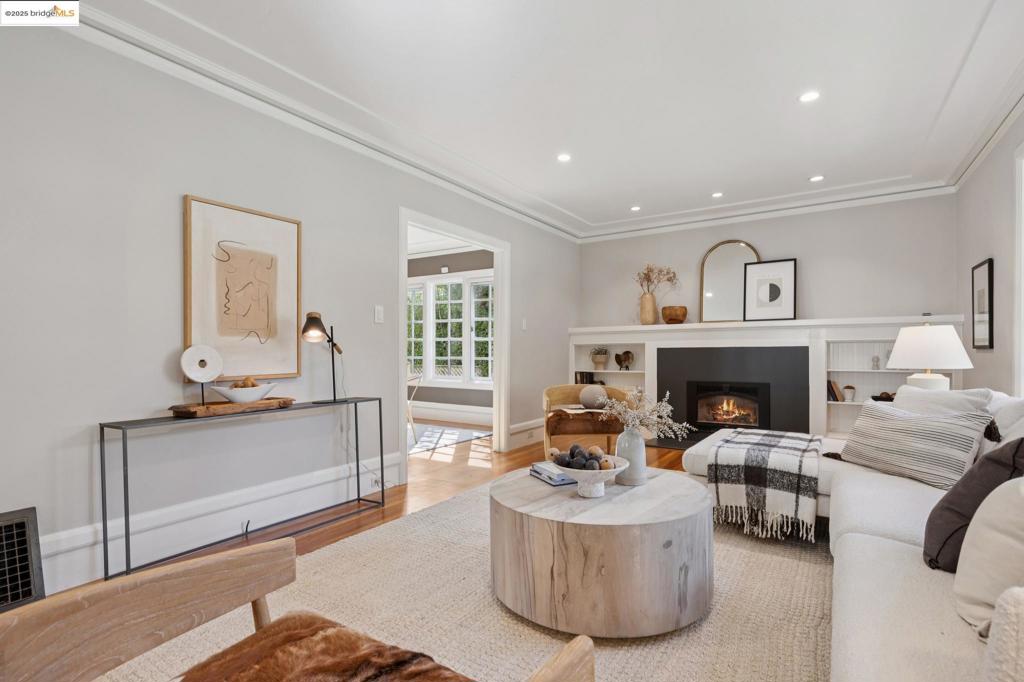 CROCKER HGHLANDS - Residential