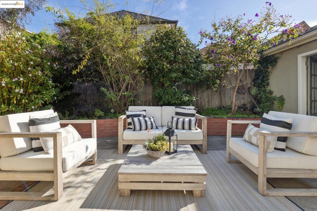 CROCKER HGHLANDS - Residential