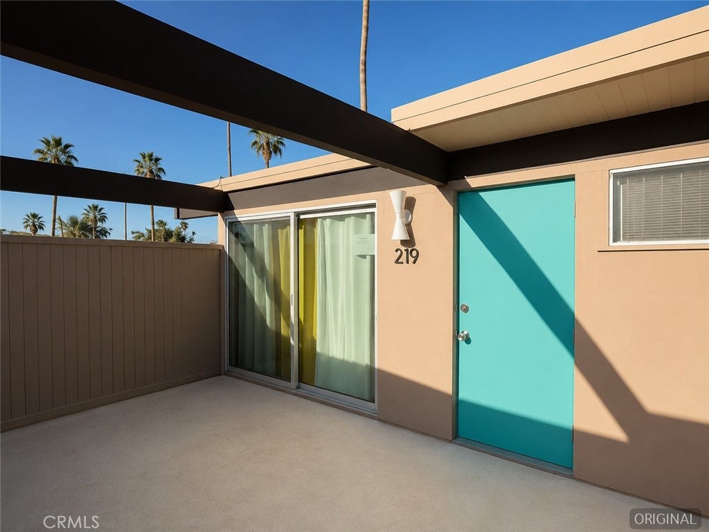 1111 E Palm Canyon 219