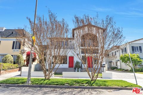 Photo of 1022 Masselin Avenue, Los Angeles, CA 90019 (MLS # 25622321)