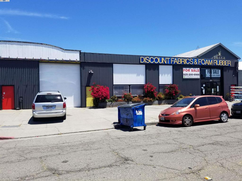 1805 Eastshore Hwy