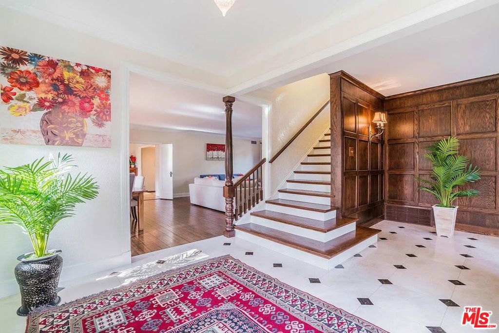 1944 Montecito Drive