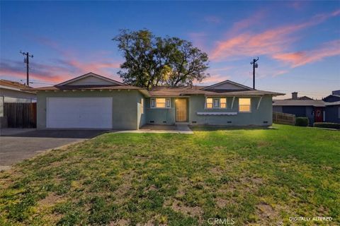 Photo of 7471 Dunkirk Ave, Highland, CA 92346 (MLS # IV26054649)