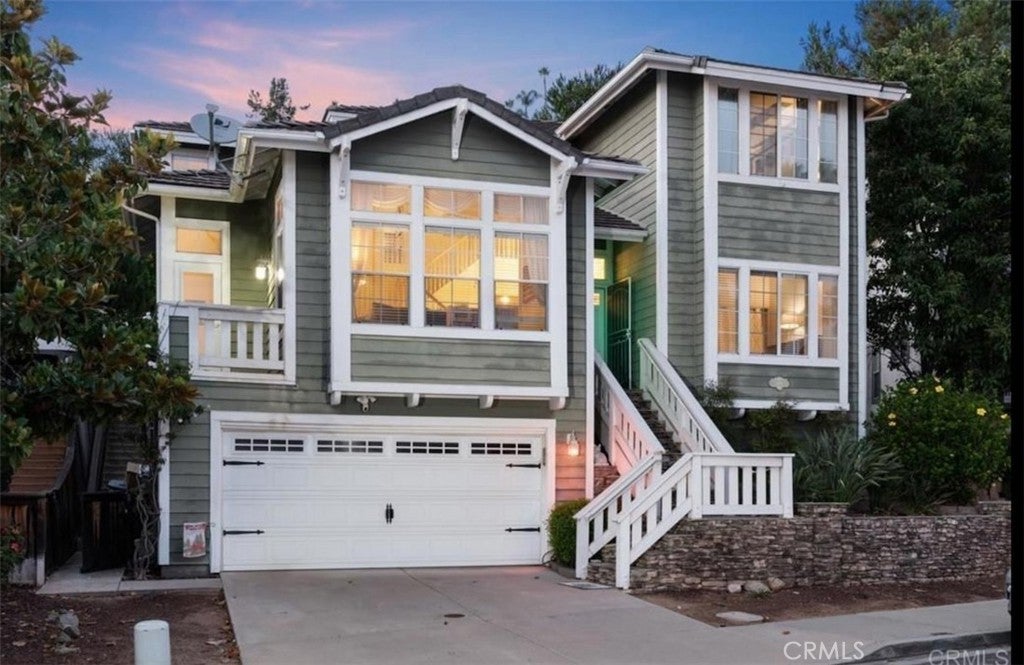 2114 Laura Drive
