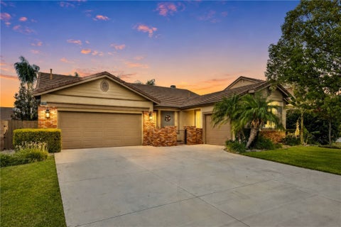 Photo of 28712 Lantern Park Lane, Menifee, CA 92584 (MLS # SW26188682)