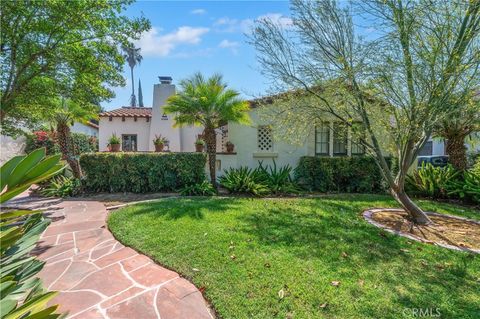 Photo of 4426 Beatty Dr, Riverside, CA 92506 (MLS # IV26075441)