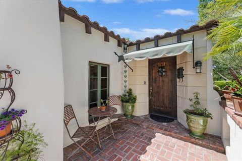 Tiny photo for 4426 Beatty Dr, Riverside, CA 92506 (MLS # IV26075441)