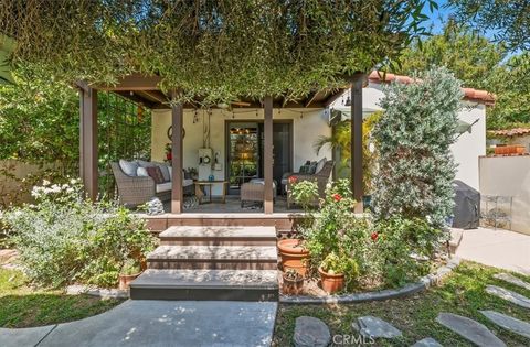 Tiny photo for 4426 Beatty Dr, Riverside, CA 92506 (MLS # IV26075441)