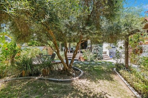 Tiny photo for 4426 Beatty Dr, Riverside, CA 92506 (MLS # IV26075441)