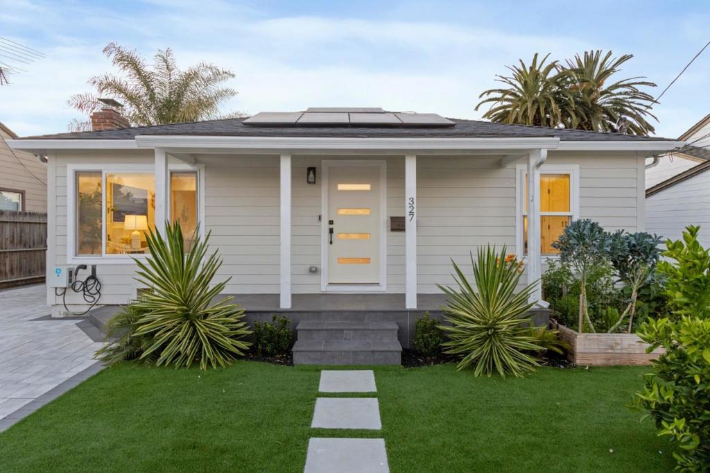 327 A Street