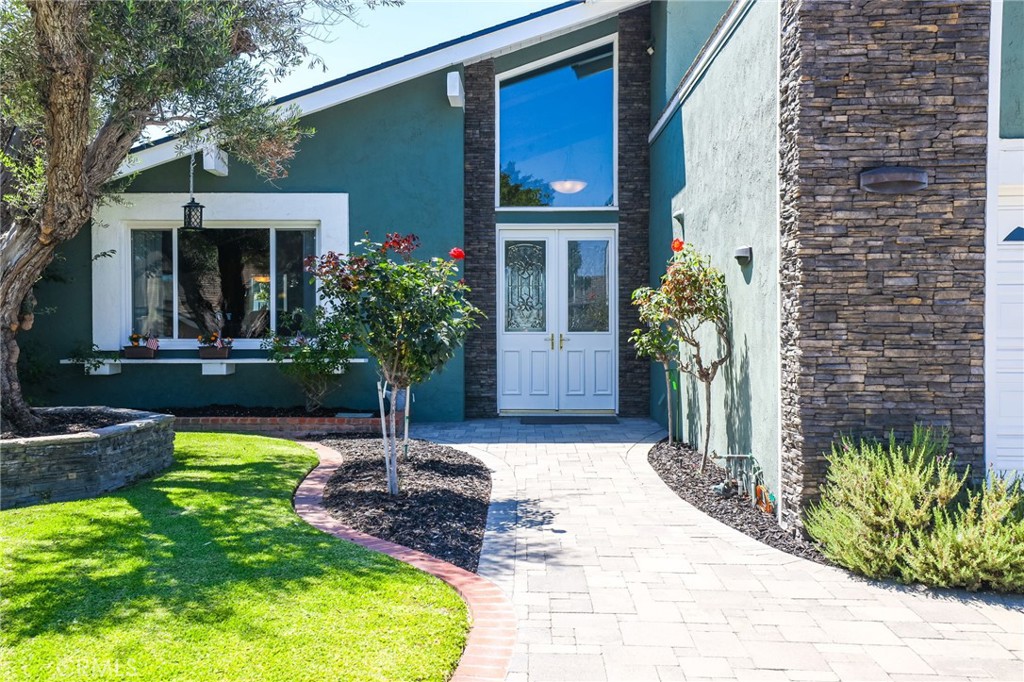 2761 Sandpiper Drive