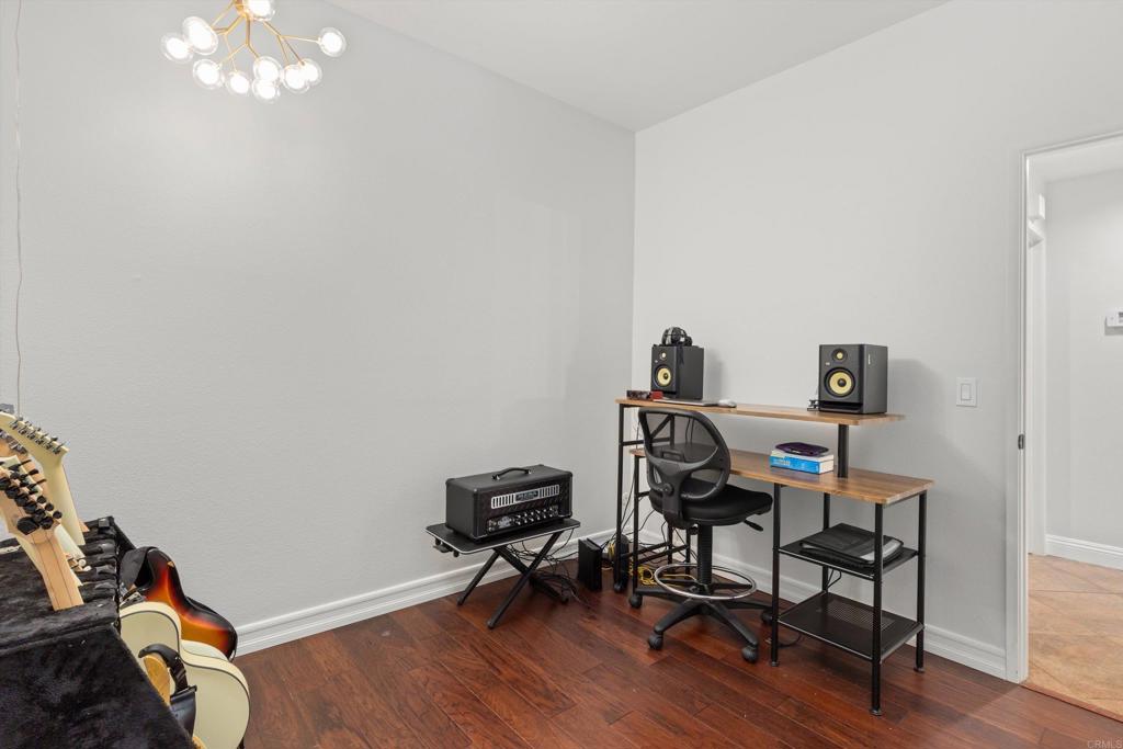 Discovery (DSCV) - Residential