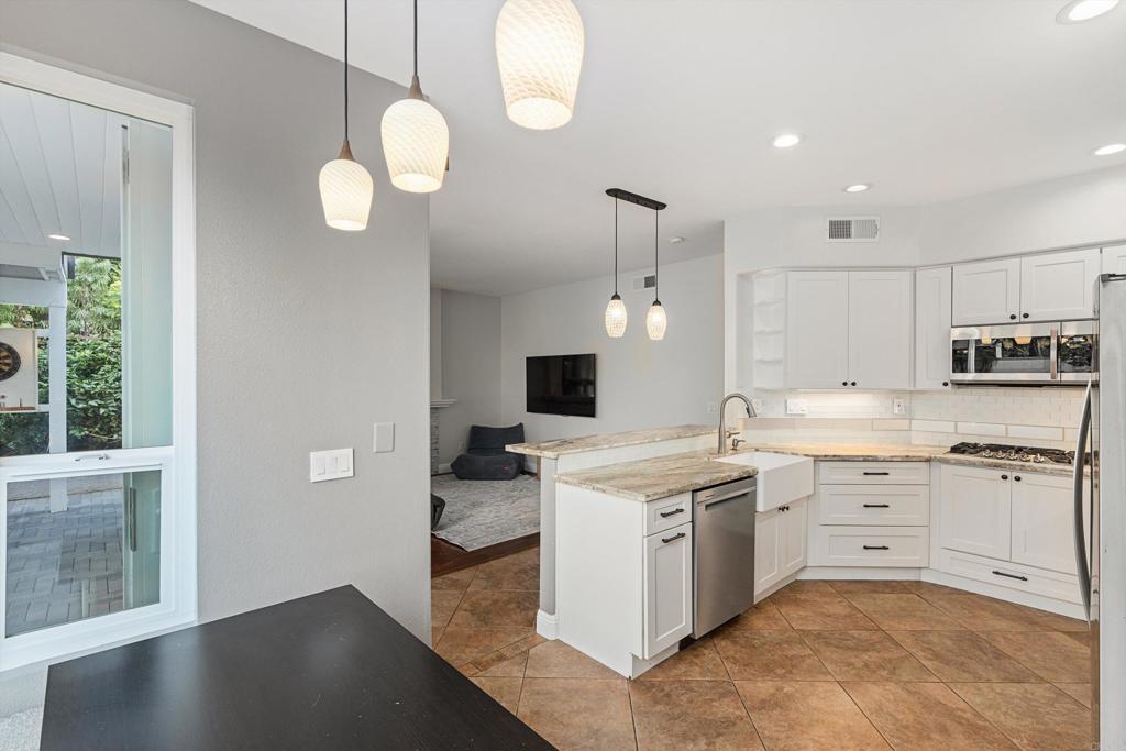 Discovery (DSCV) - Residential