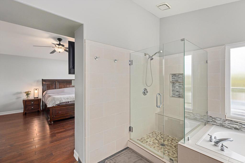 Discovery (DSCV) - Residential