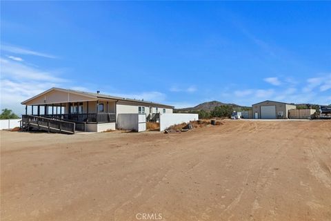 Photo of 19310 Ann Way, Lake Mathews, CA 92570 (MLS # SW25217792) Photo of 19310 Ann Way, Lake Mathews, CA 92570 (MLS # SW25217792)