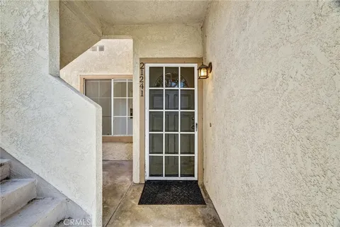 MLS: OC26078521