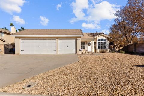 2708 W Buena Vista Rialto CA 92377