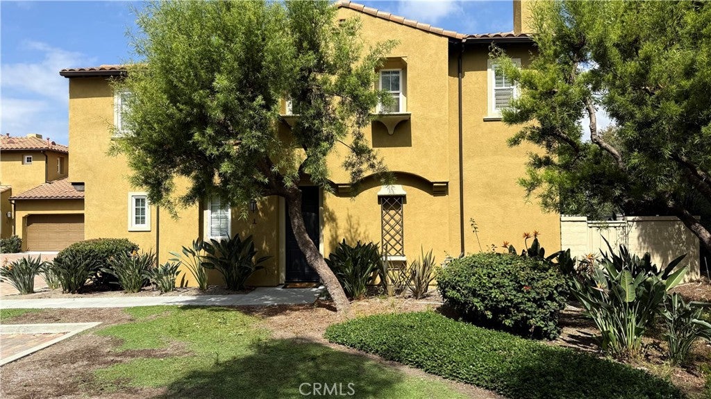 1 Paseo Vista