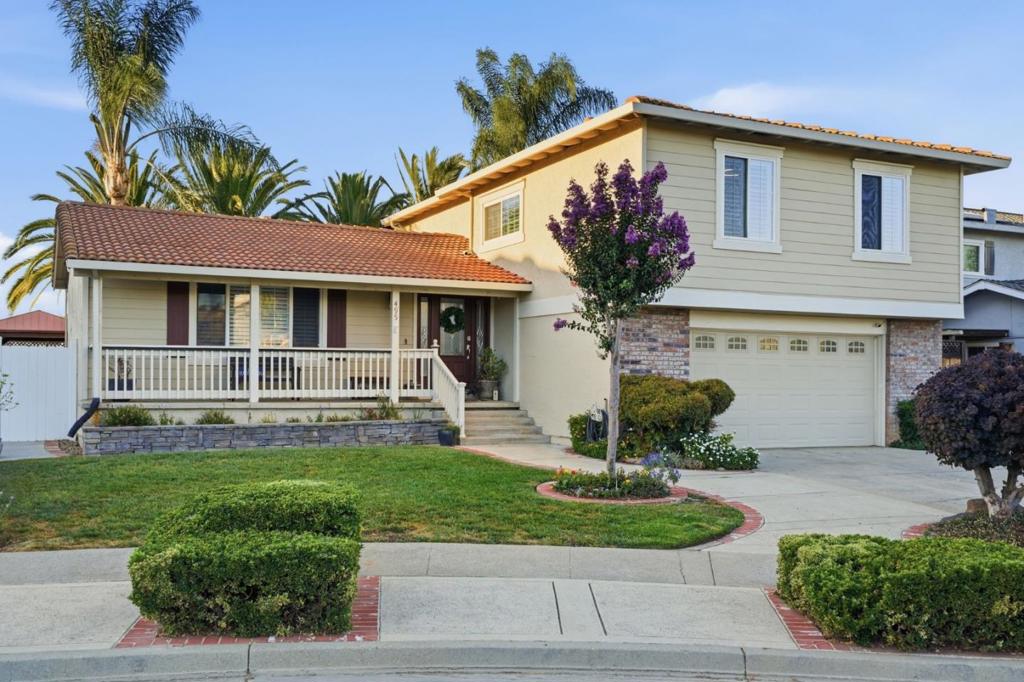 495 London Drive