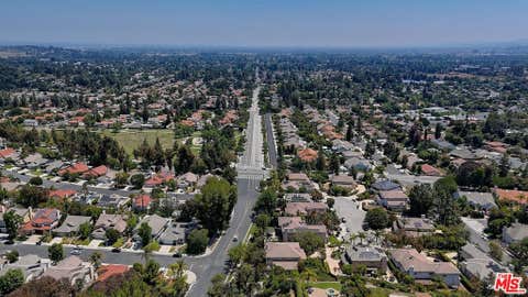 Tiny photo for 23863 Erin Place, West Hills, CA 91304 (MLS # 26829981)