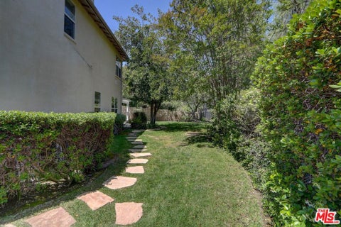 Tiny photo for 23863 Erin Place, West Hills, CA 91304 (MLS # 26829981)