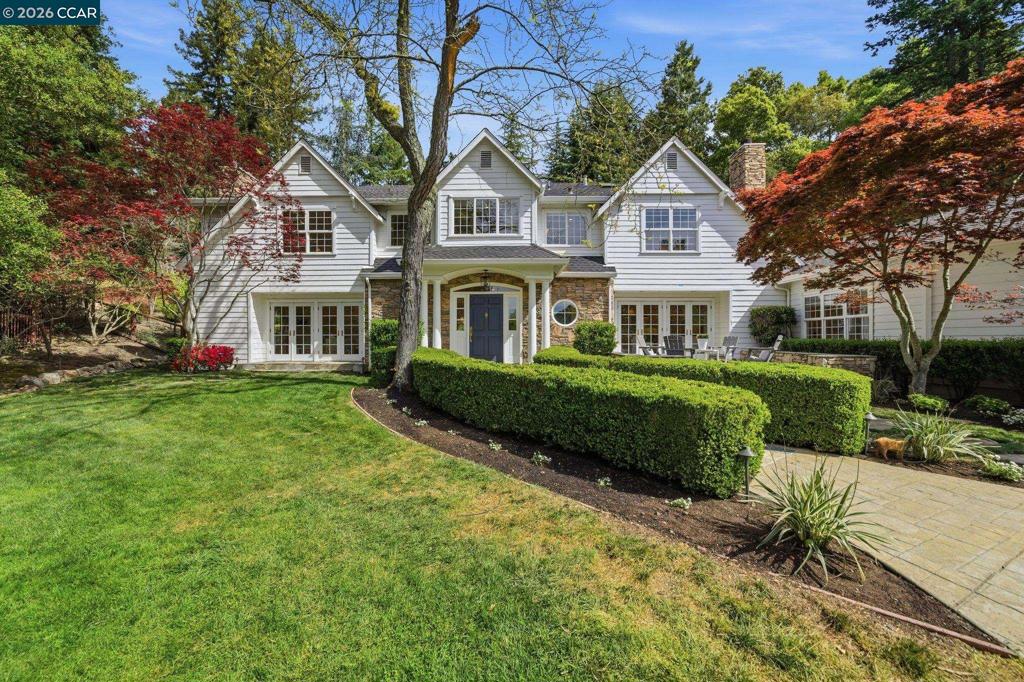 3 Honey Hill Ct, Orinda CA 94563