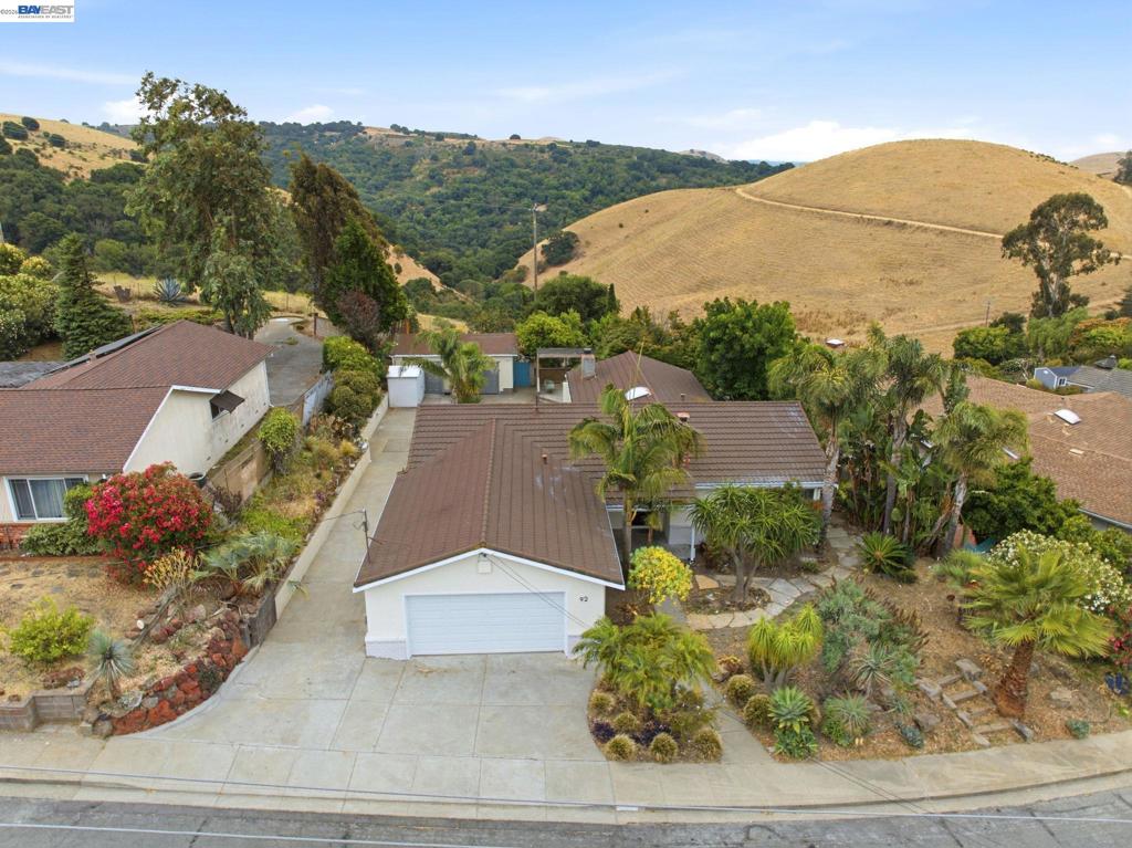 92 Welle Rd RD, Crockett CA 94525