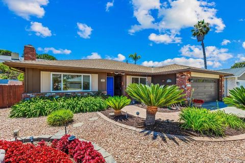 1261 La Mirada Ave Escondido CA 92026