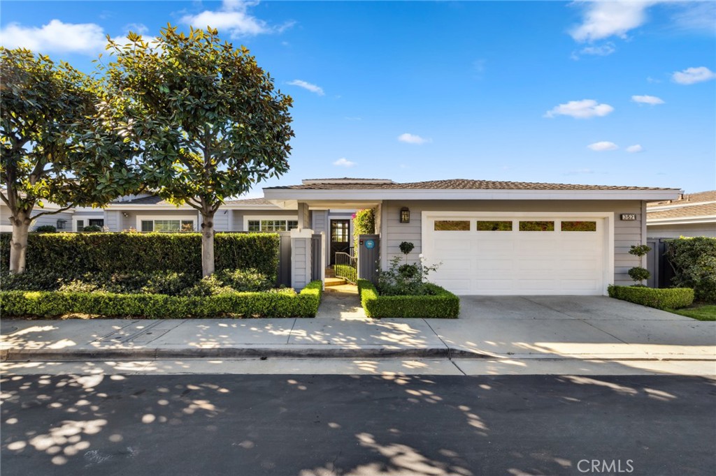 3521 Geranium Avenue 22