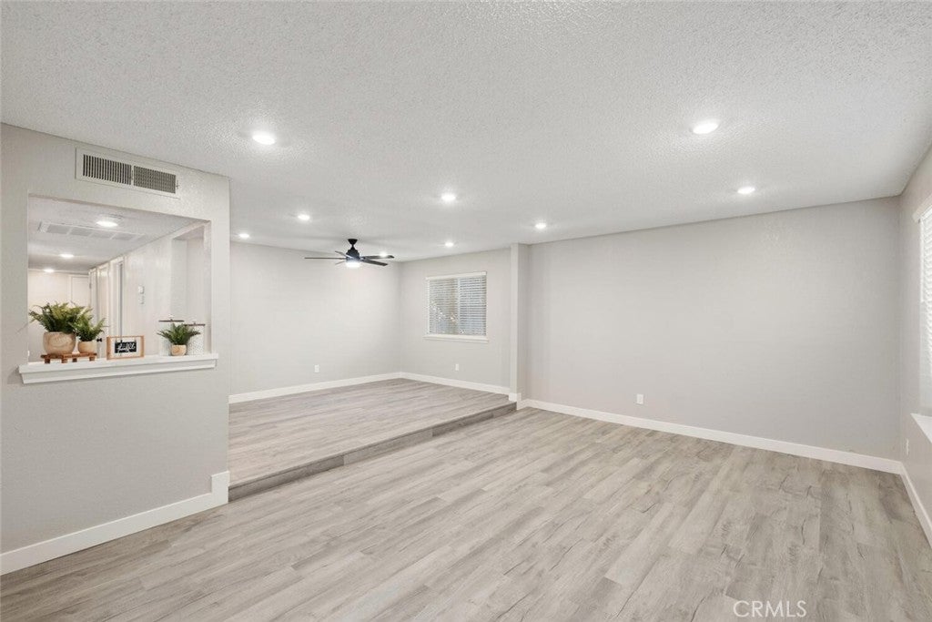 1189 W Pinedale