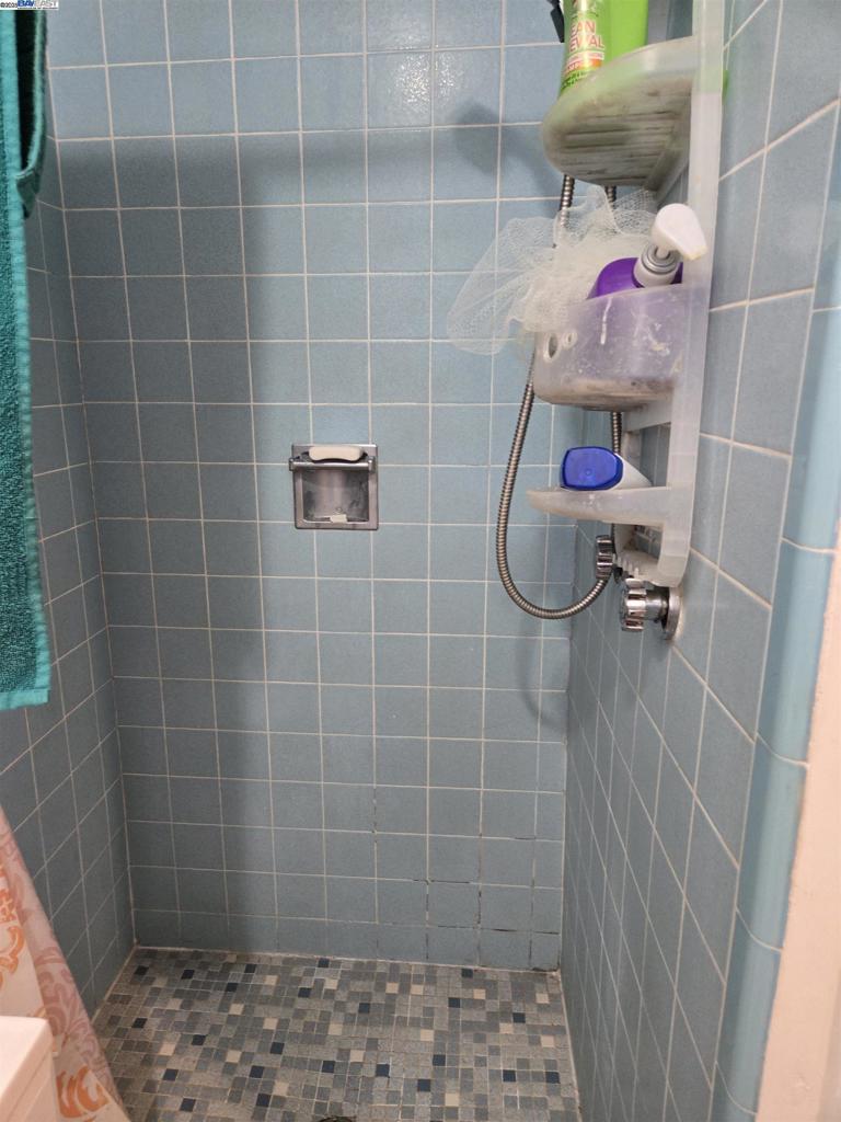 PARKER VILLAS - Residential