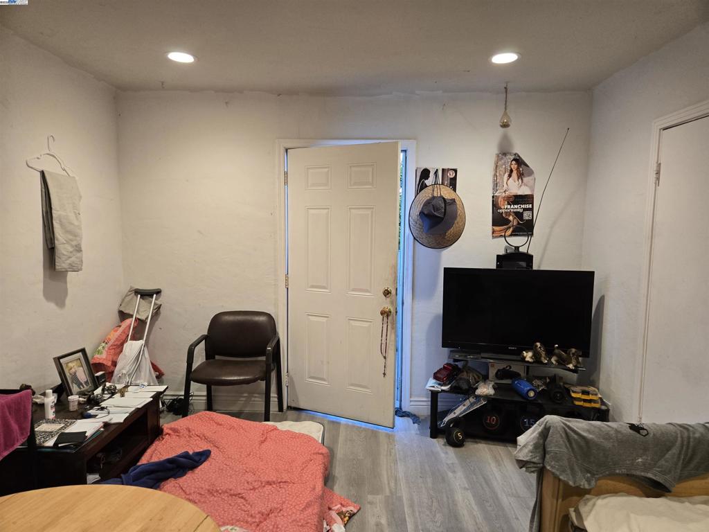 PARKER VILLAS - Residential