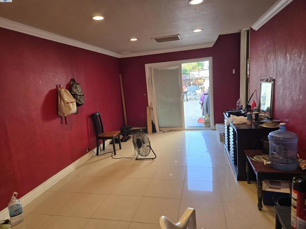 PARKER VILLAS - Residential