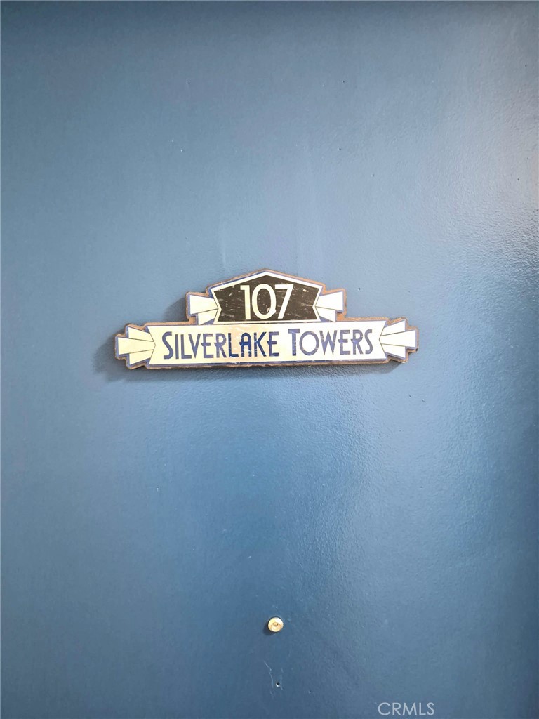 3408 Sunset Boulevard 107