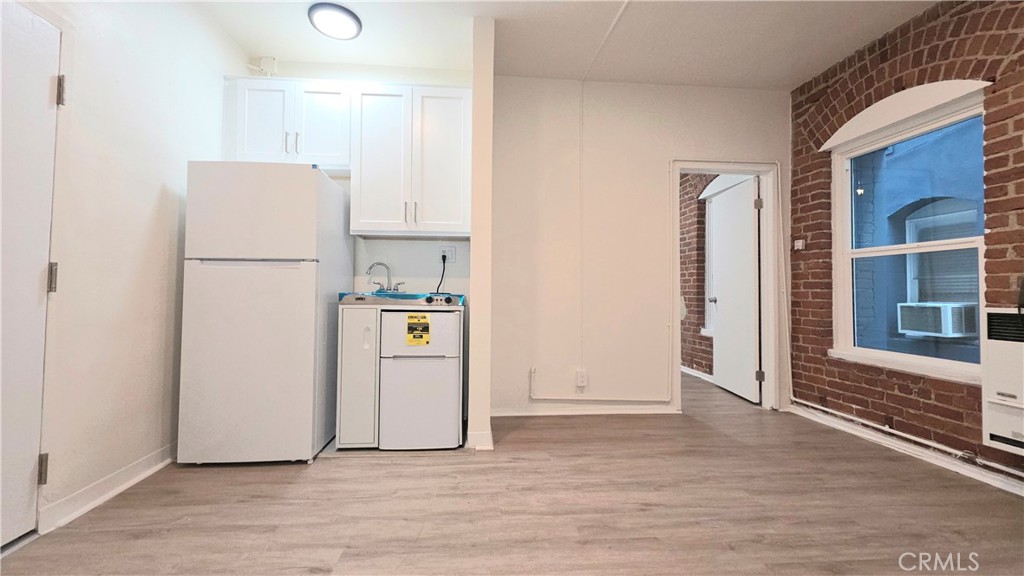 3408 Sunset Boulevard 107