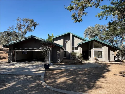 MLS: HD26145221