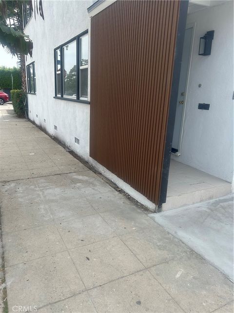 Photo of 1205 Cole, Los Angeles, CA 90038 (MLS # SR26083757)