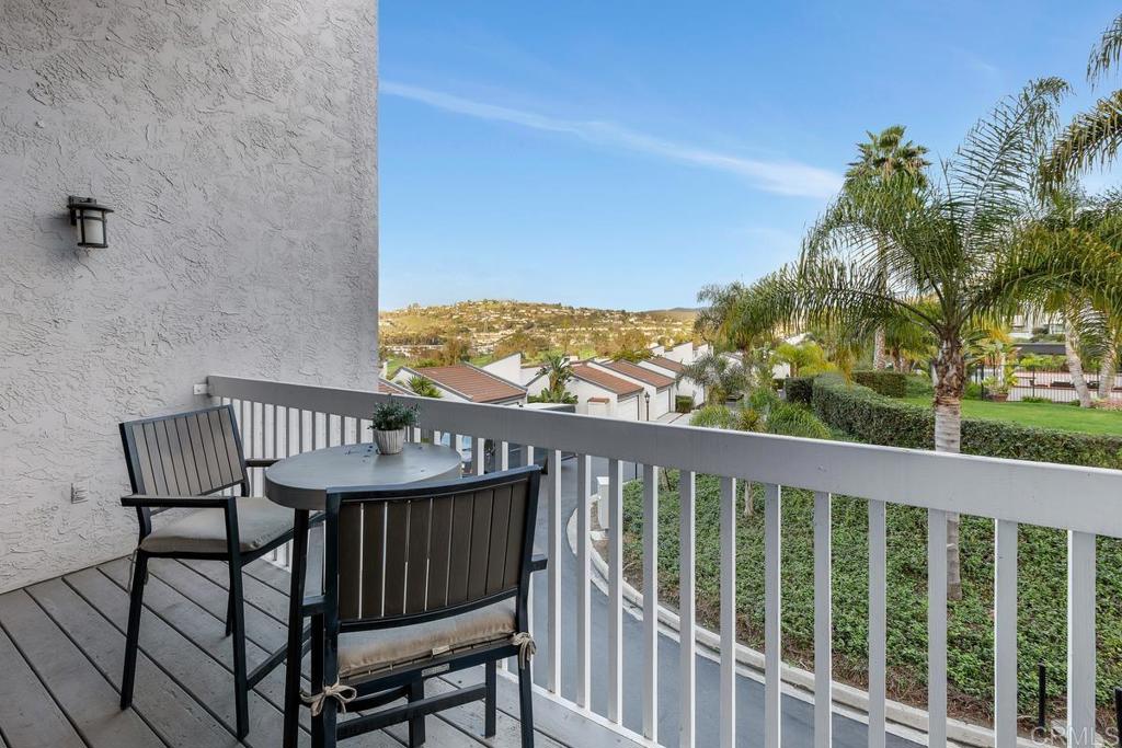 2415 La Costa Avenue C