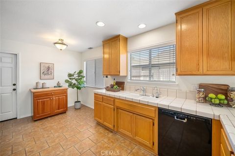 Tiny photo for 184 Bridgegate Ln, Paso Robles, CA 93446 (MLS # SC26080420)