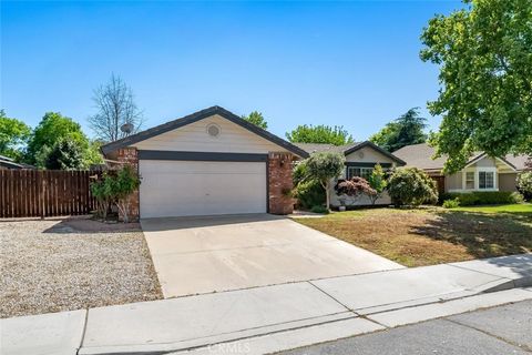 Tiny photo for 184 Bridgegate Ln, Paso Robles, CA 93446 (MLS # SC26080420)