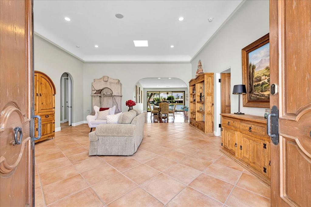 77955 Lago Drive