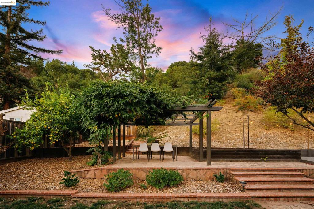SEQUOYAH HEIGHTS - Residential